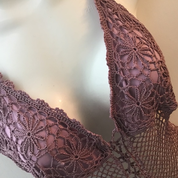 Crochet halter top (s) - Picture 3 of 6